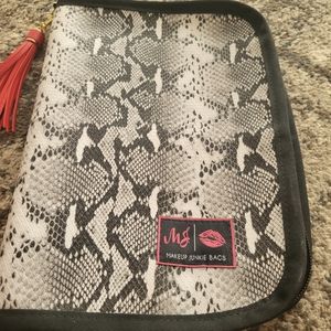 Makeup Junkie Brush Bag